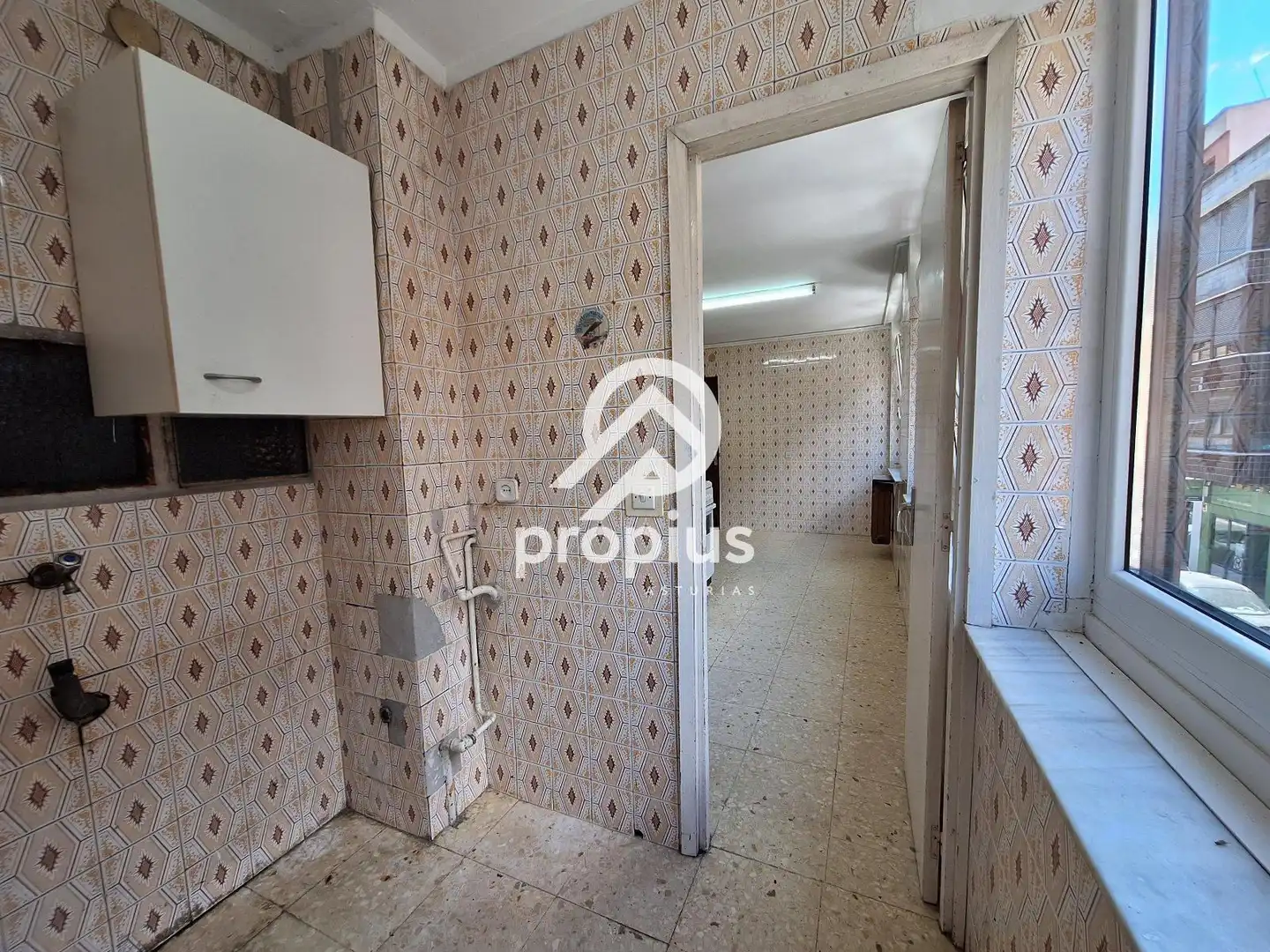 Piso en venta en Severo Ochoa, Parres