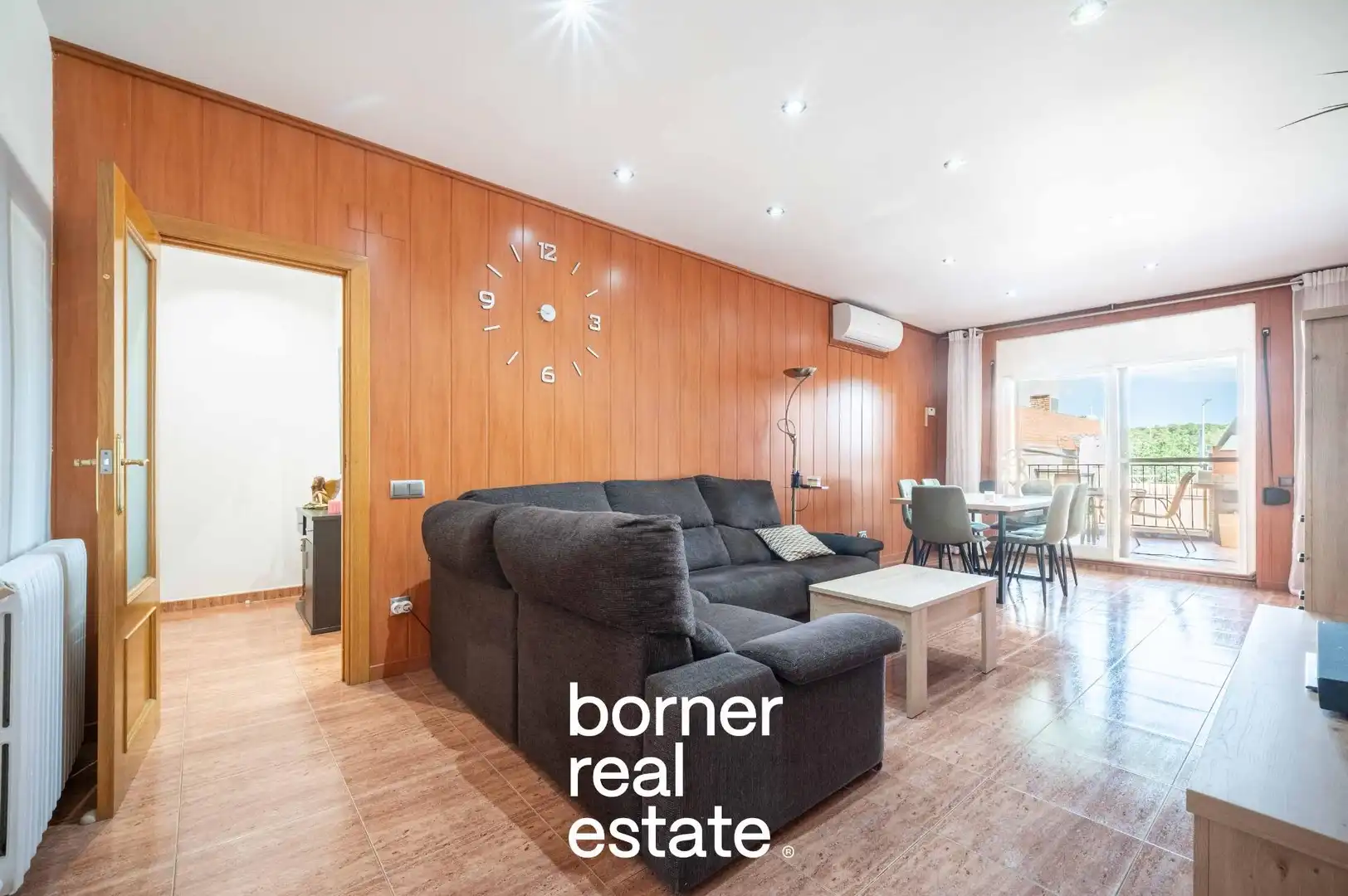 Vista exterior de Piso en venta en Sabadell con Aire acondicionado, Calefacción y Terraza