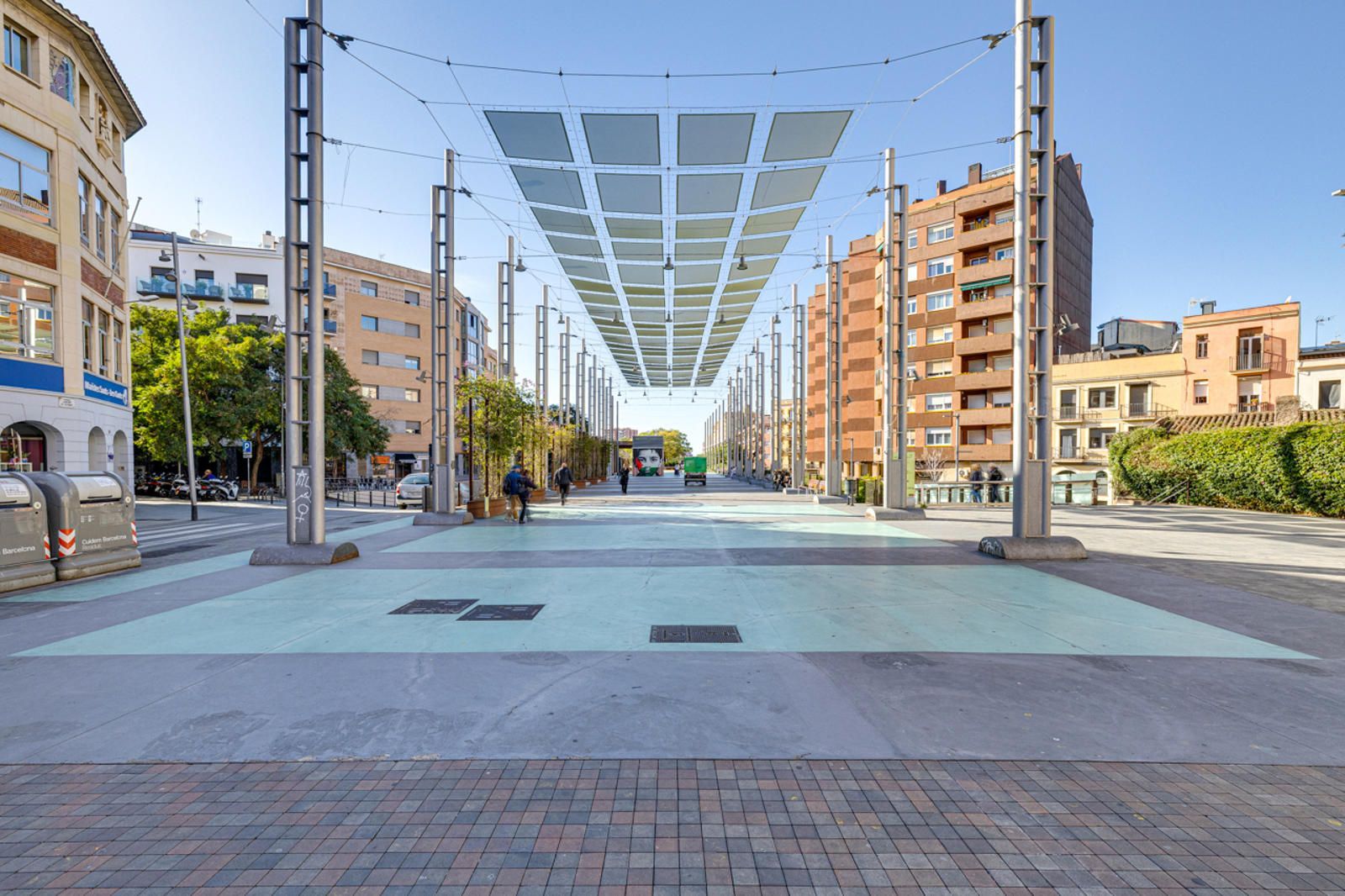 Vista exterior de Edificio en venta en  Barcelona Capital