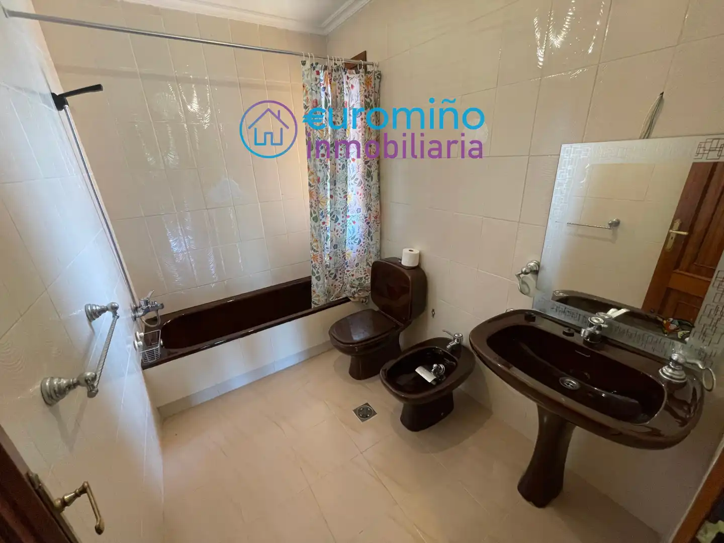 Baño de Casa o chalet en venta en As Neves   con Terraza, Trastero y Amueblado
