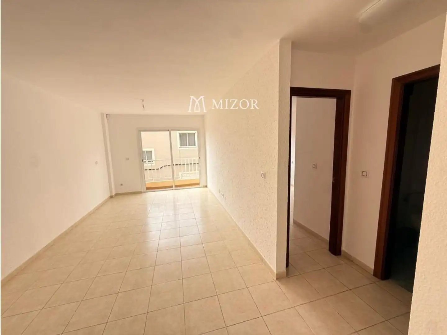 Sala de estar de Piso en venta en Arona con Terraza y Trastero