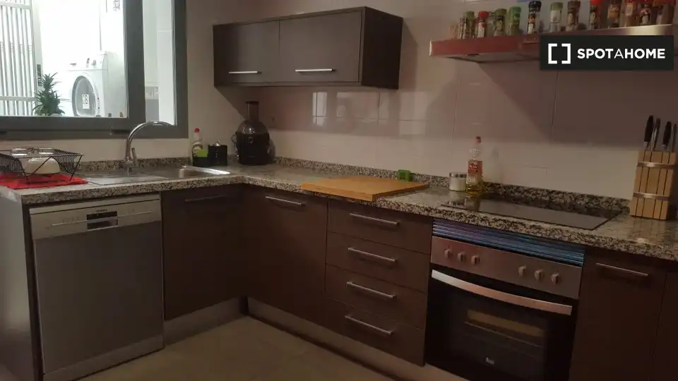 Flat for rent in Rabasa