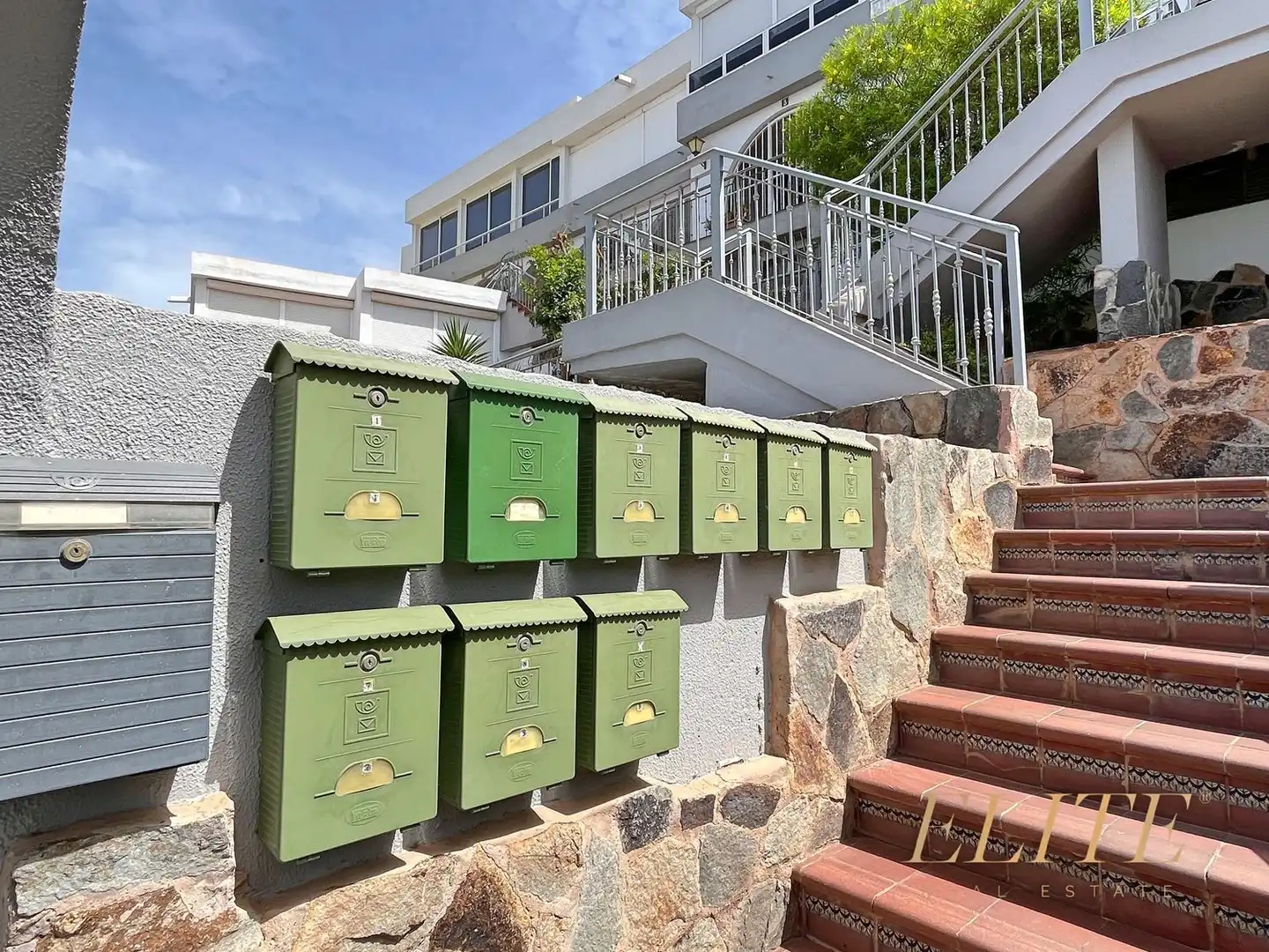 Exterior view of Houses for sale in San Bartolomé de Tirajana  with Air Conditioner, Terrace and Storage room