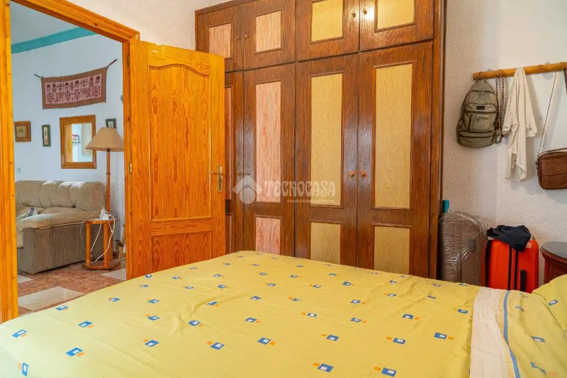 Habitación de Casa adosada en venta en Motril con Terraza