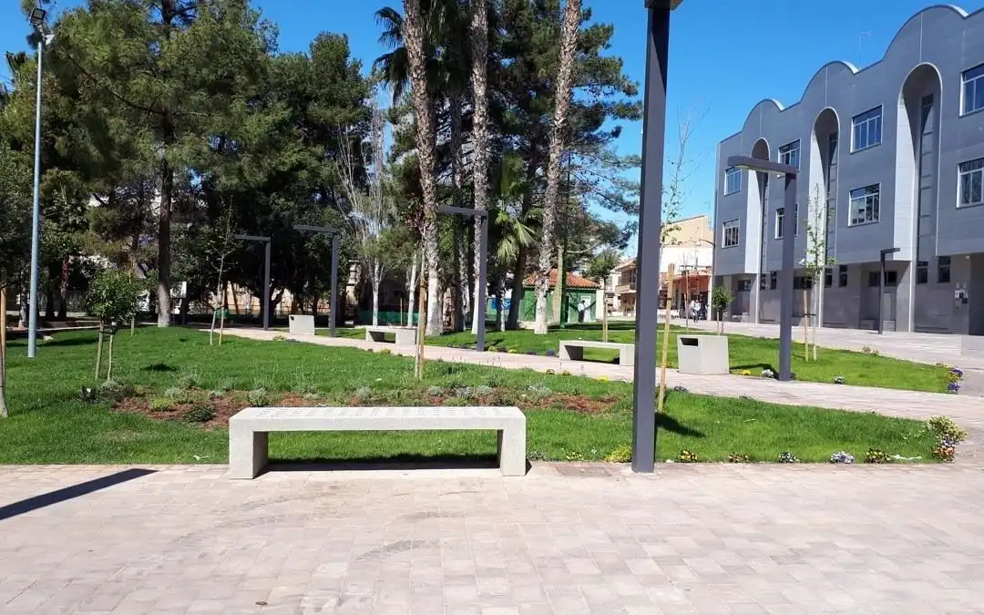 Vista exterior de Residencial en venta en La Pobla de Vallbona