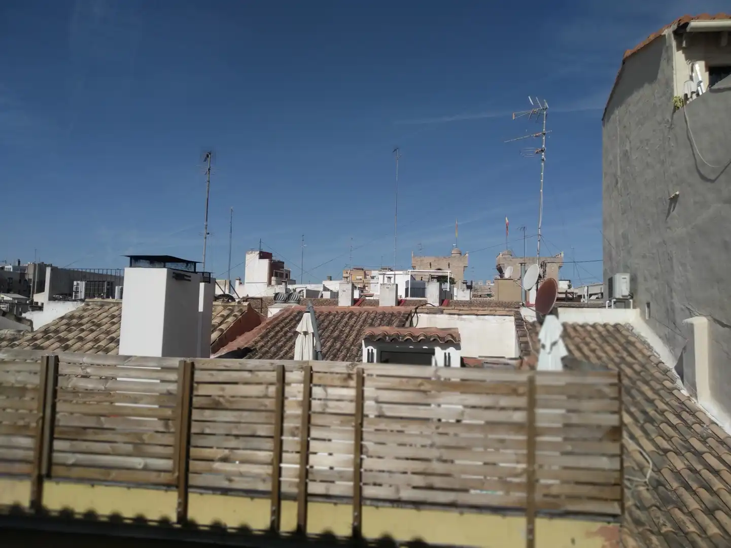 Piso de alquiler en CL QUART, El Pilar