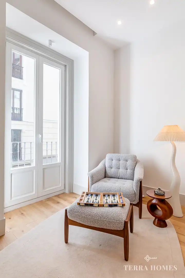Appartement compact avec terrasse à vendre à C. de Serrano Anguita, 11, Centro, 28004 Madrid, España, imagen 4