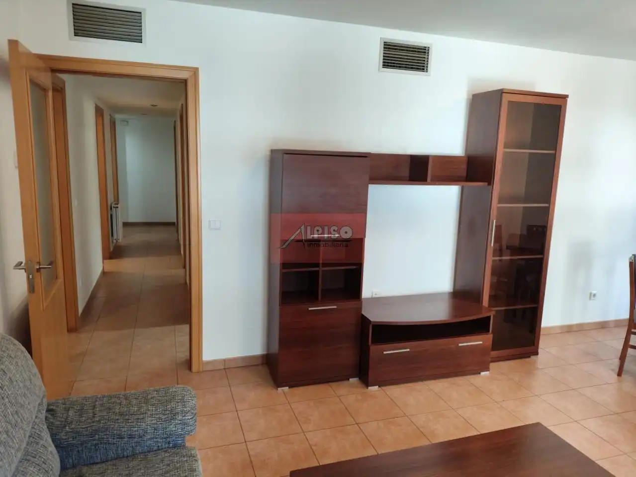 Sala d'estar de Pis de lloguer en Ourense Capital  amb Calefacció i Moblat
