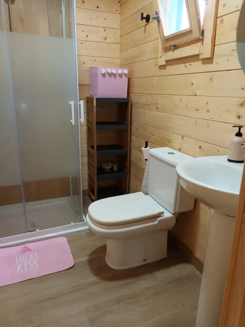 Baño de Casa o chalet de alquiler en Albuñuelas con Aire acondicionado, Calefacción y Terraza