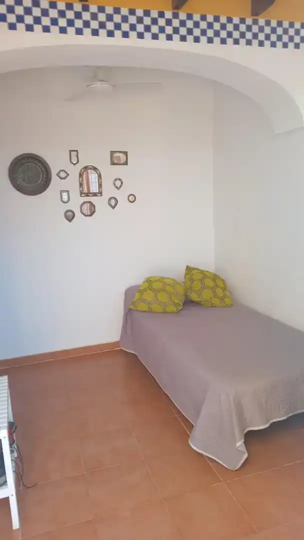 Habitación de Ático de alquiler en Vera con Aire acondicionado, Jardín privado y Piscina