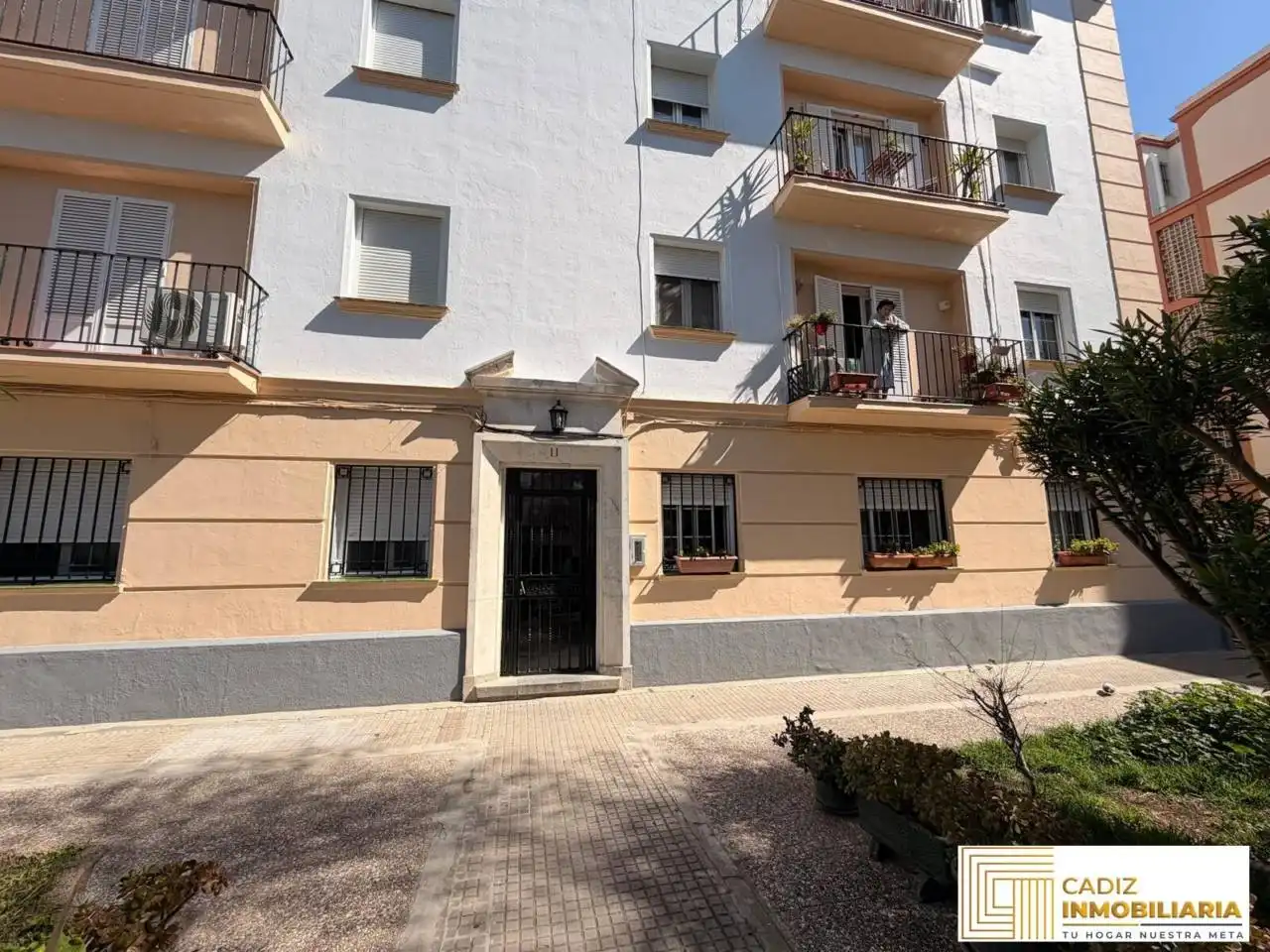 Außenansicht von Wohnung zum Verkauf in Cádiz mit Klimaanlage