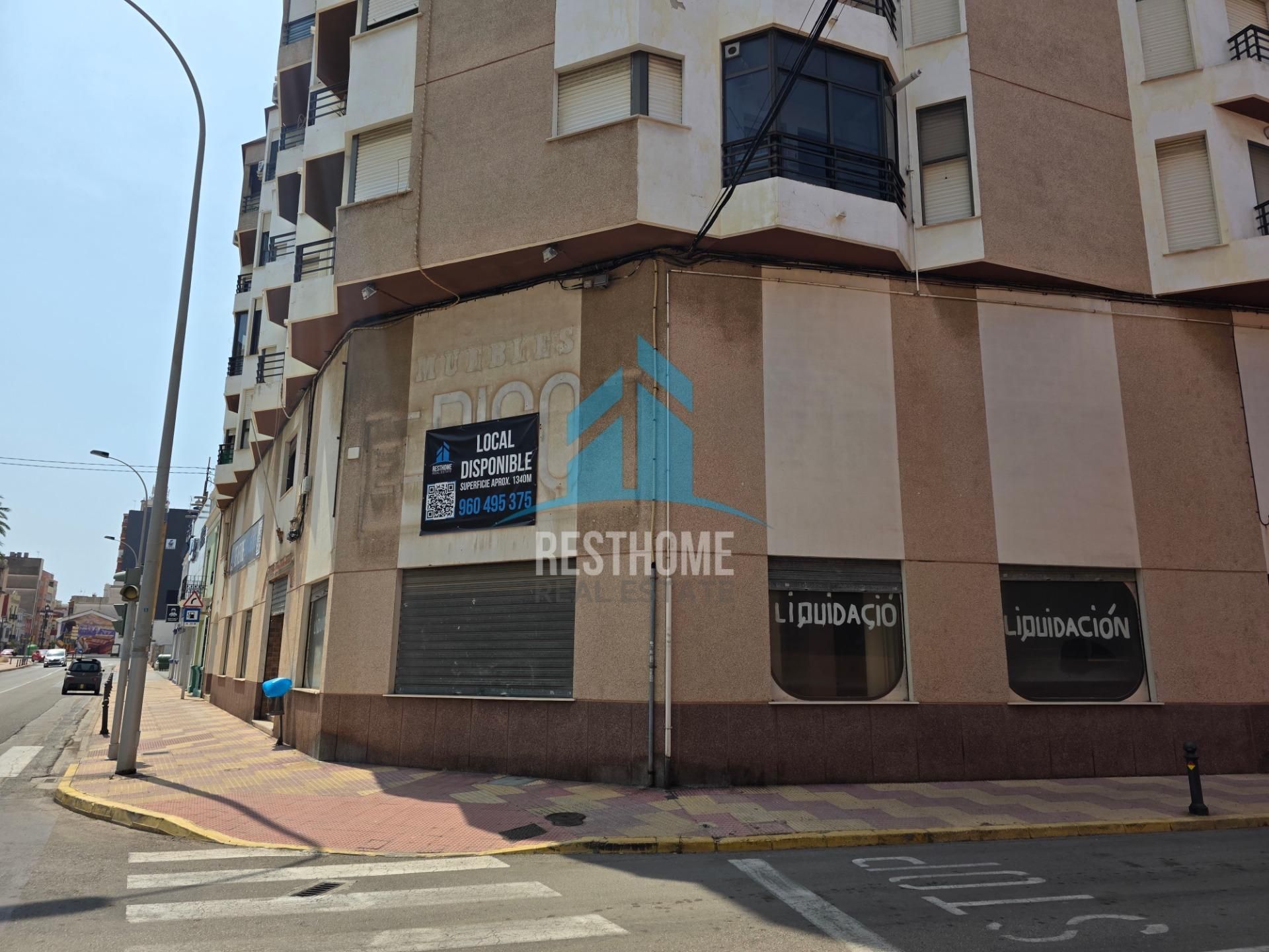 Vista exterior de Local de lloguer en Cullera