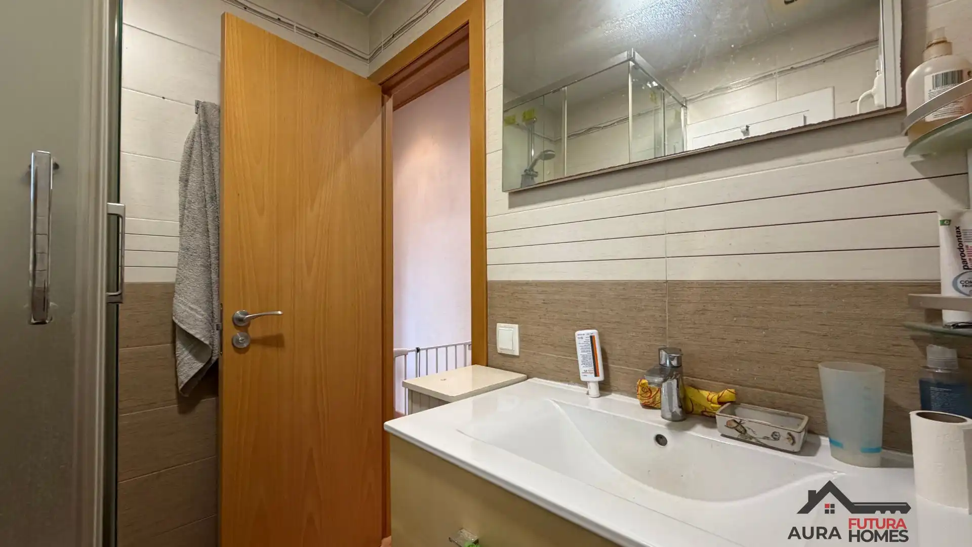 Baño de Piso en venta en Castelldefels con Aire acondicionado, Calefacción y Amueblado