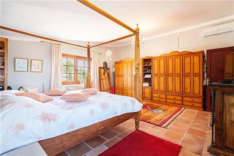 Bedroom of Country homes for sale in  Palma de Mallorca  with Air Conditioner, Heating and Private garden