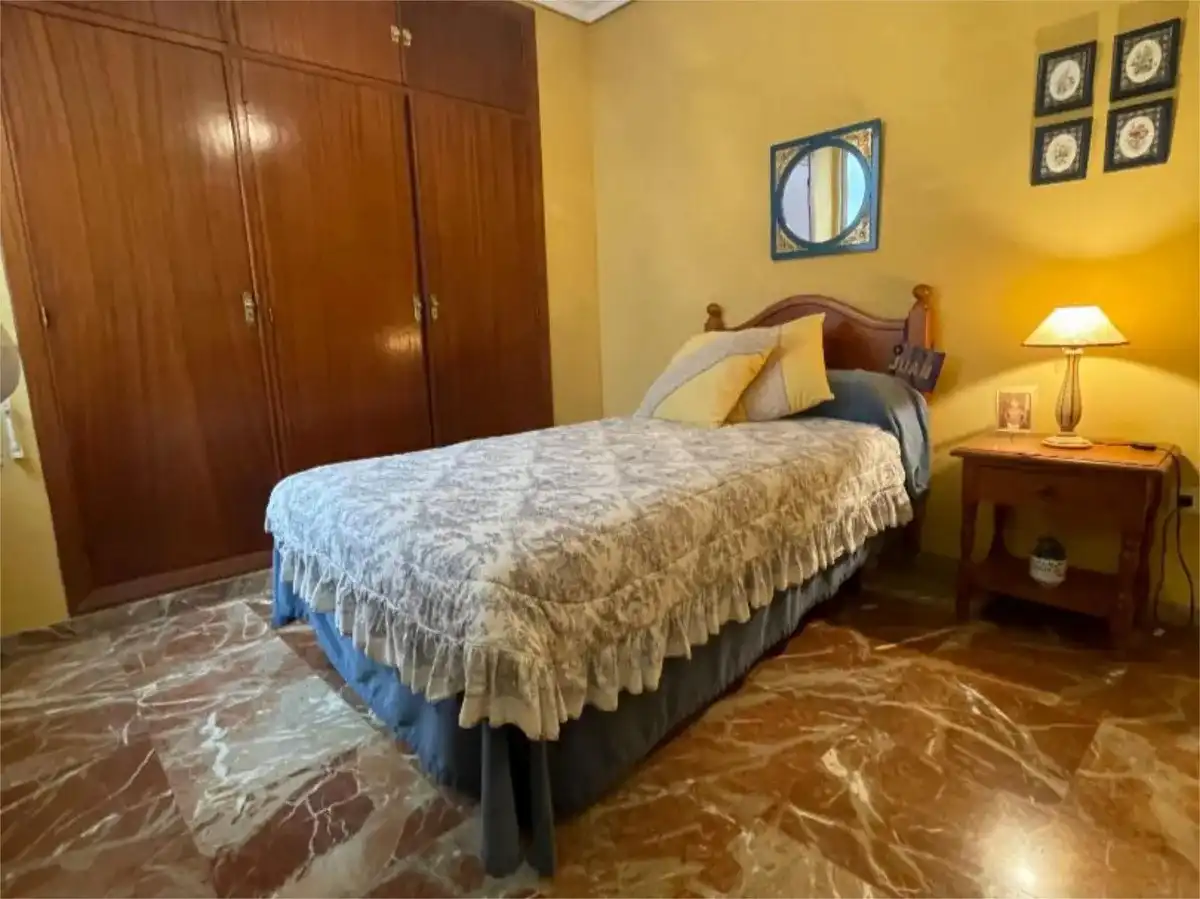 Schlafzimmer von Wohnung zum Verkauf in Dos Hermanas mit Klimaanlage, Terrasse und Möbliert