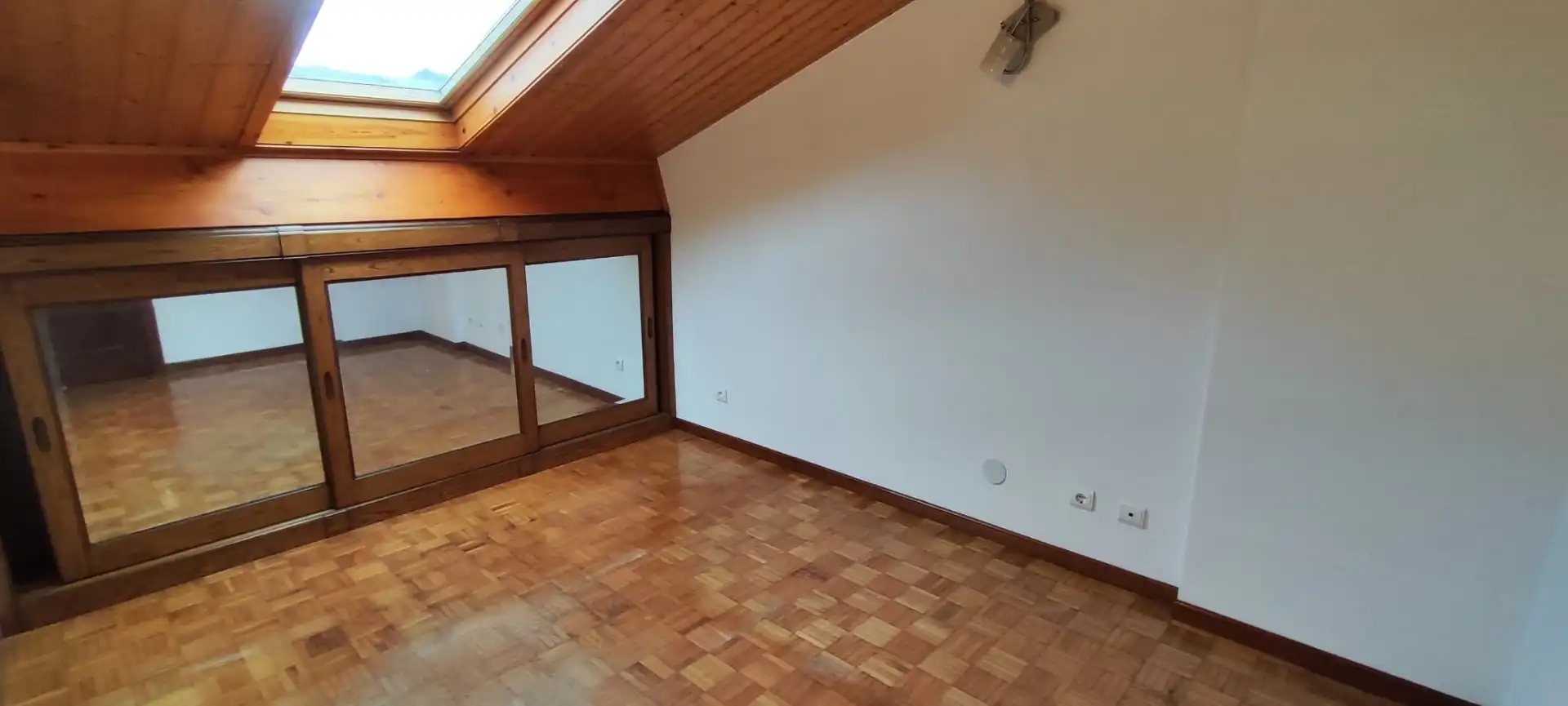 Bedroom of Houses for sale in Torrelavega   with Heating, Private garden and Terrace