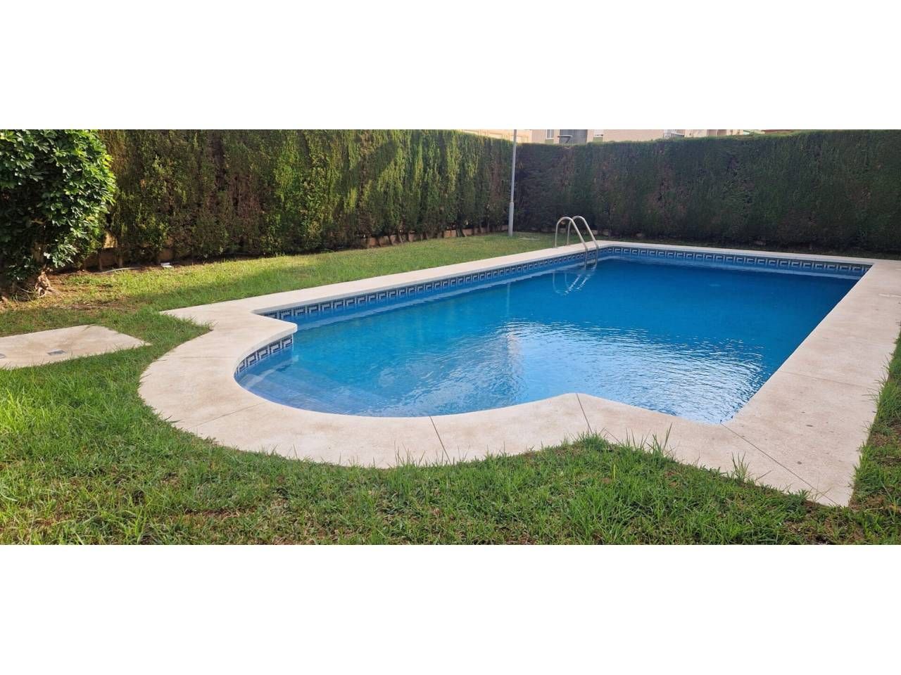 Piscina de Dúplex en venda en Torremolinos amb Aire condicionat, Terrassa i Moblat