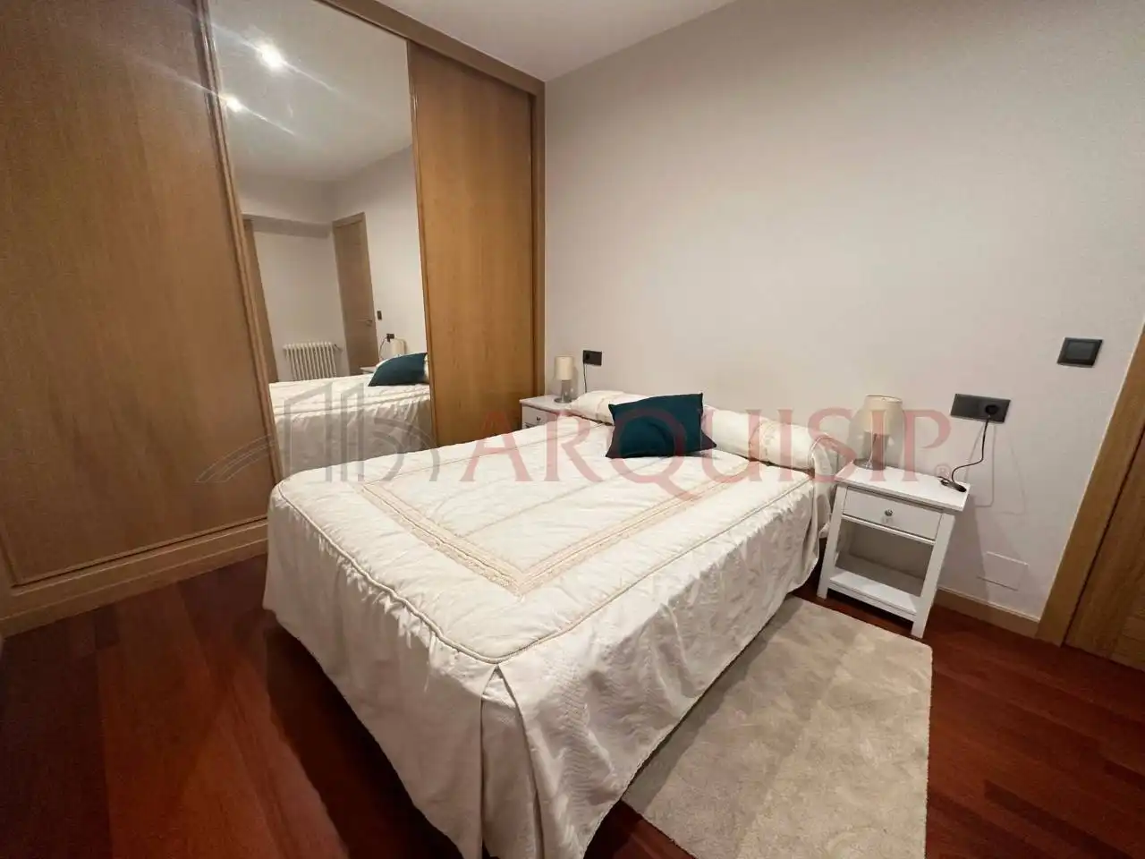 Bedroom of Flat for rent in Ensanche - Sar