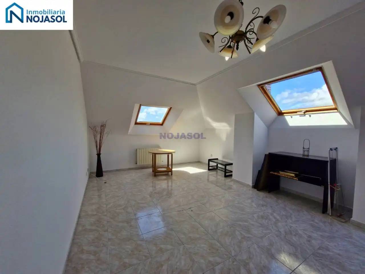 Mini appartamento con ascensore in vendita a Calle AVENIDA RIS, imagen 6