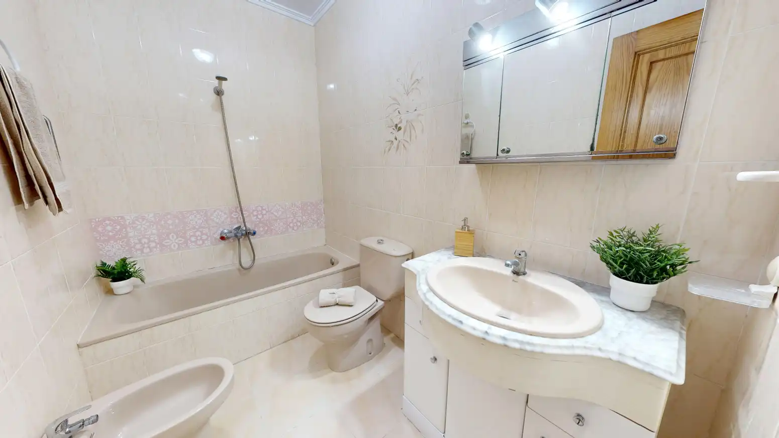 Baño de Piso en venta en Riba-roja de Túria con Terraza