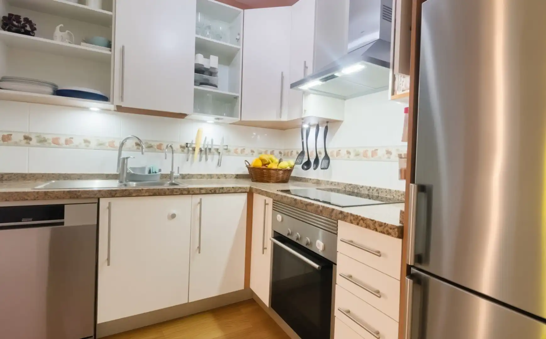 Ground floor with pool for sale in San Luis de Sabinillas, imagen 13