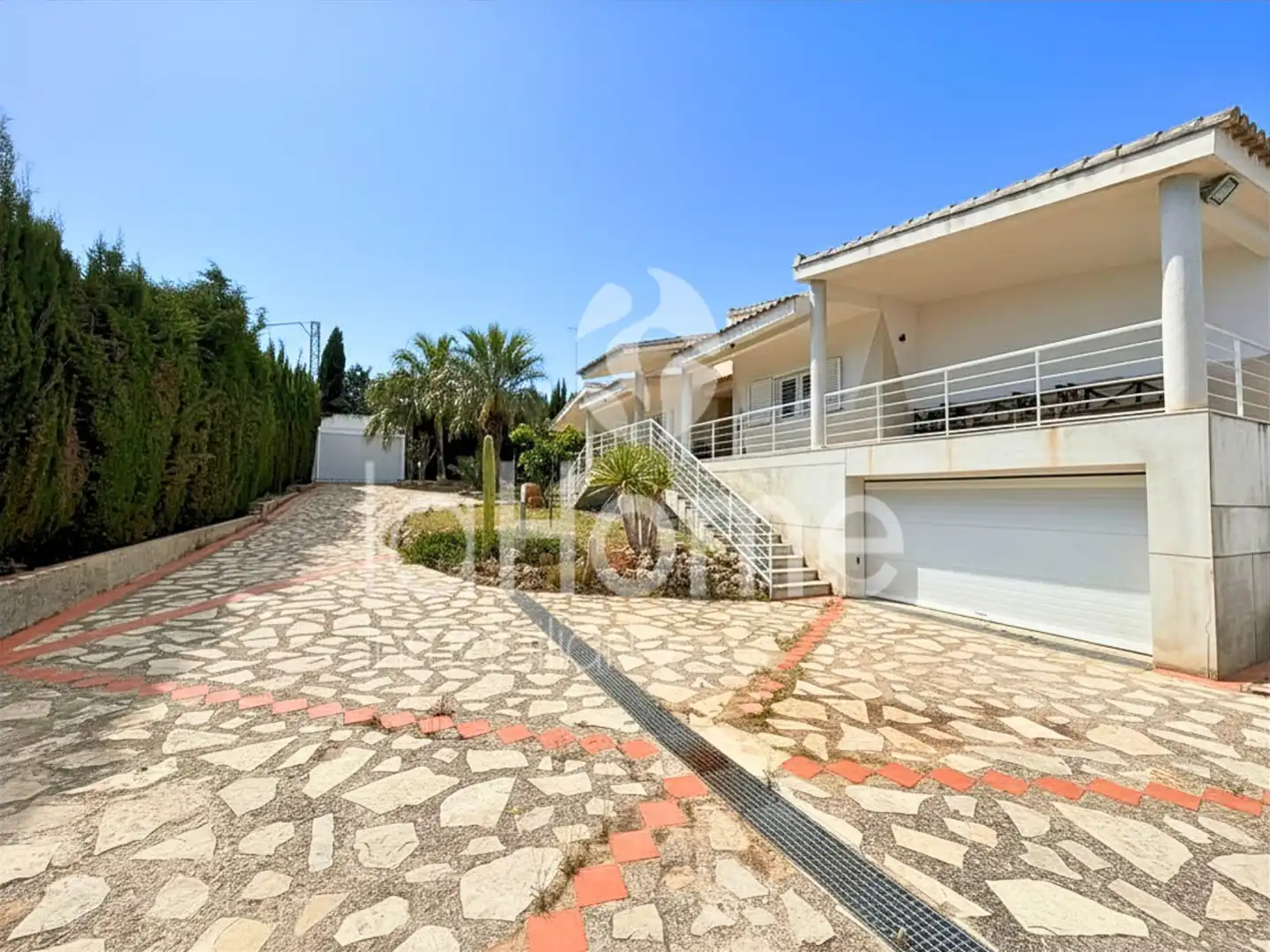 Vista exterior de Casa o chalet en venta en Paterna con Aire acondicionado, Calefacción y Jardín privado