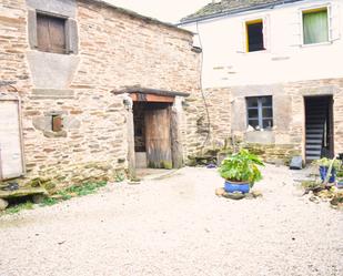 Vista exterior de Casa o xalet en venda en Paradela amb Terrassa