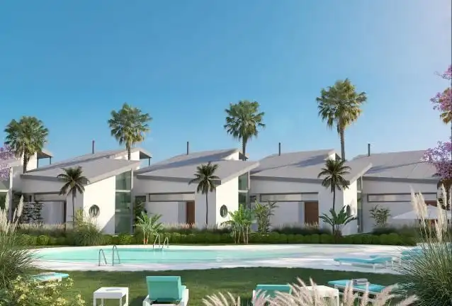 House with pool for sale in Benalmádena pueblo