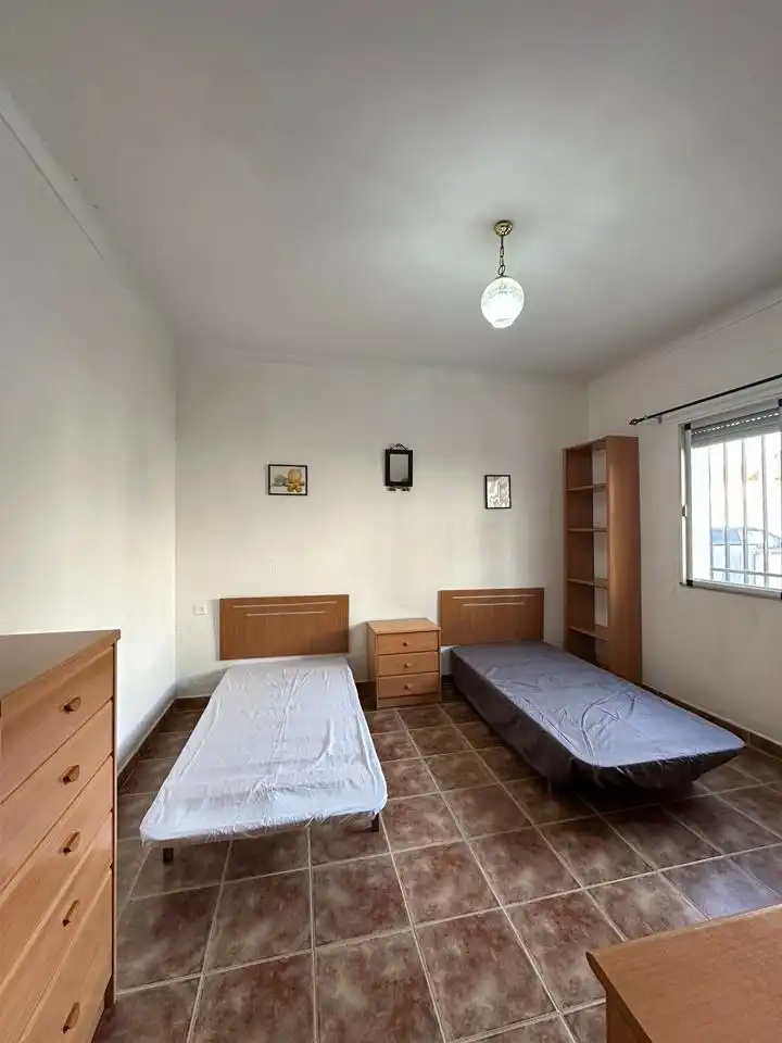 Dormitori de Casa o xalet en venda en Cuevas del Campo amb Aire condicionat, Jardí privat i Traster