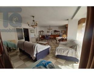 Living room of Flat for sale in  Granada Capital  with Heating and Balcony