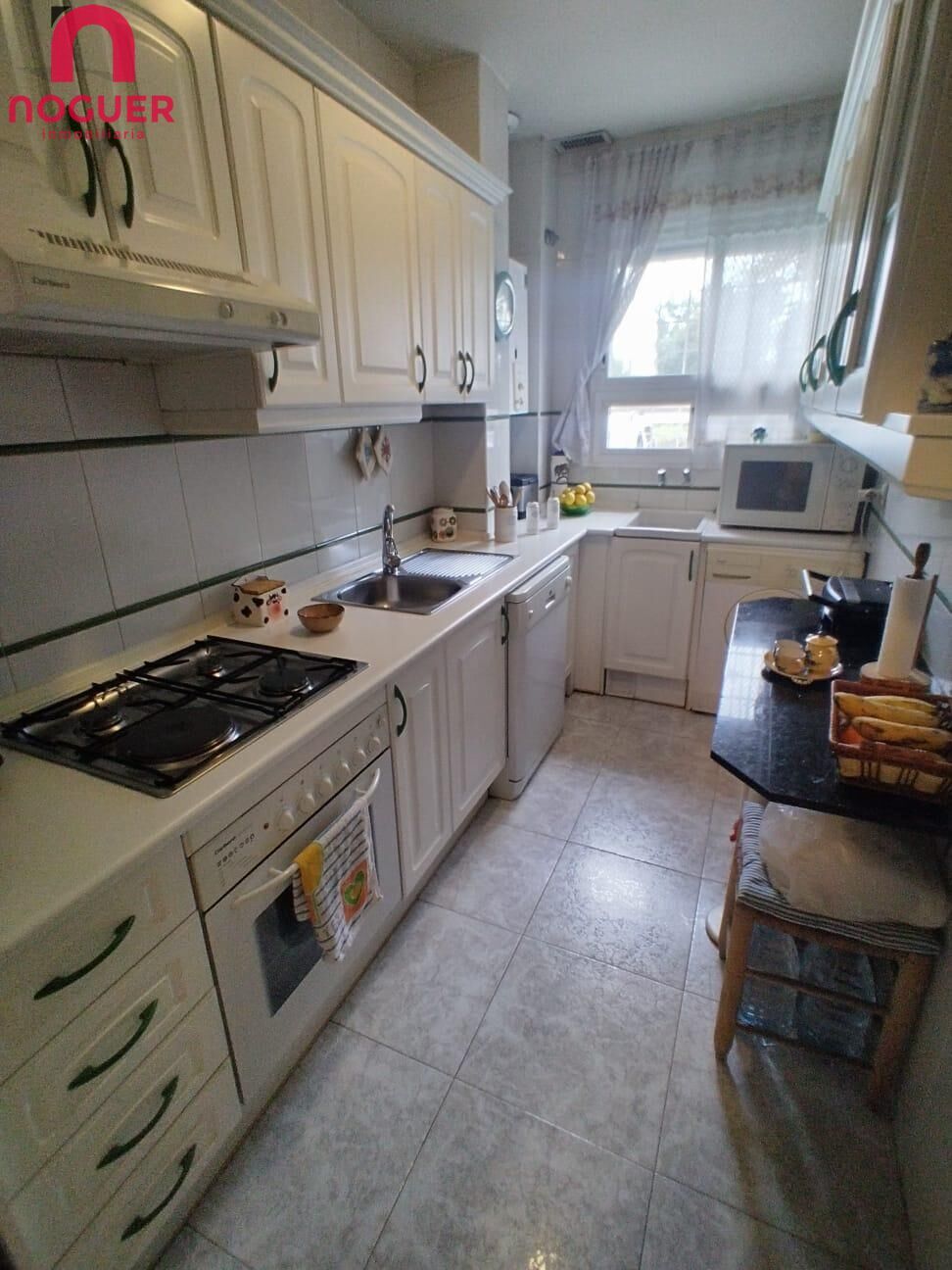 Cuina de Apartament en venda en  Córdoba Capital amb Aire condicionat, Calefacció i Parquet