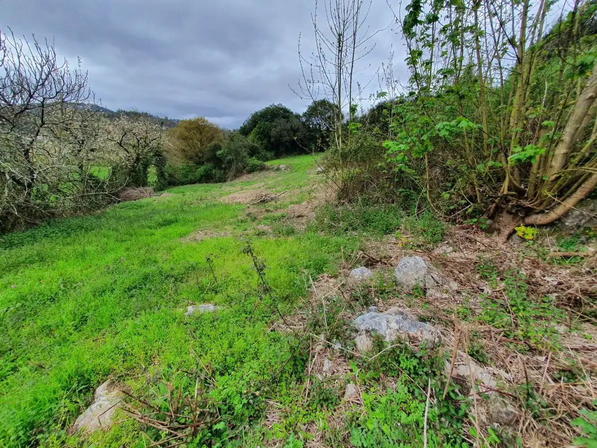 Residencial en venda en Las Regueras  