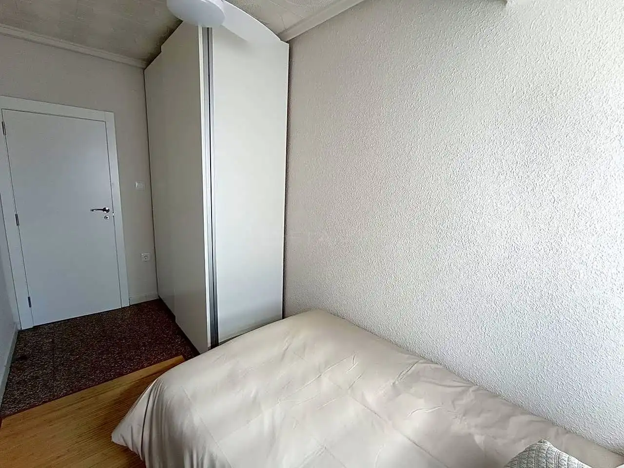 Apartamento de alquiler en De Plus Ultra, Moncada