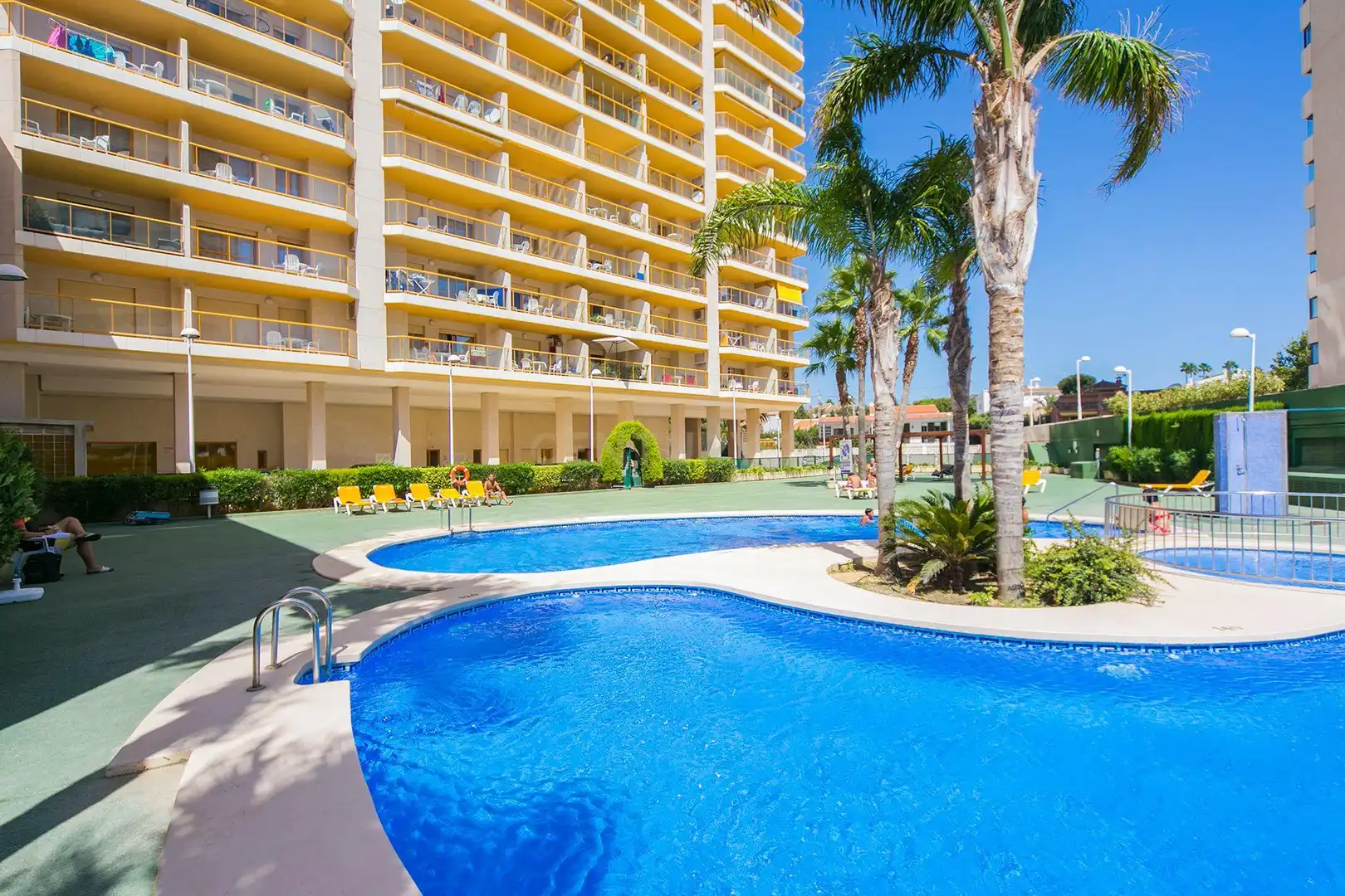 Piscina de Apartament de lloguer en Calpe / Calp amb Aire condicionat, Rentadora i Microones