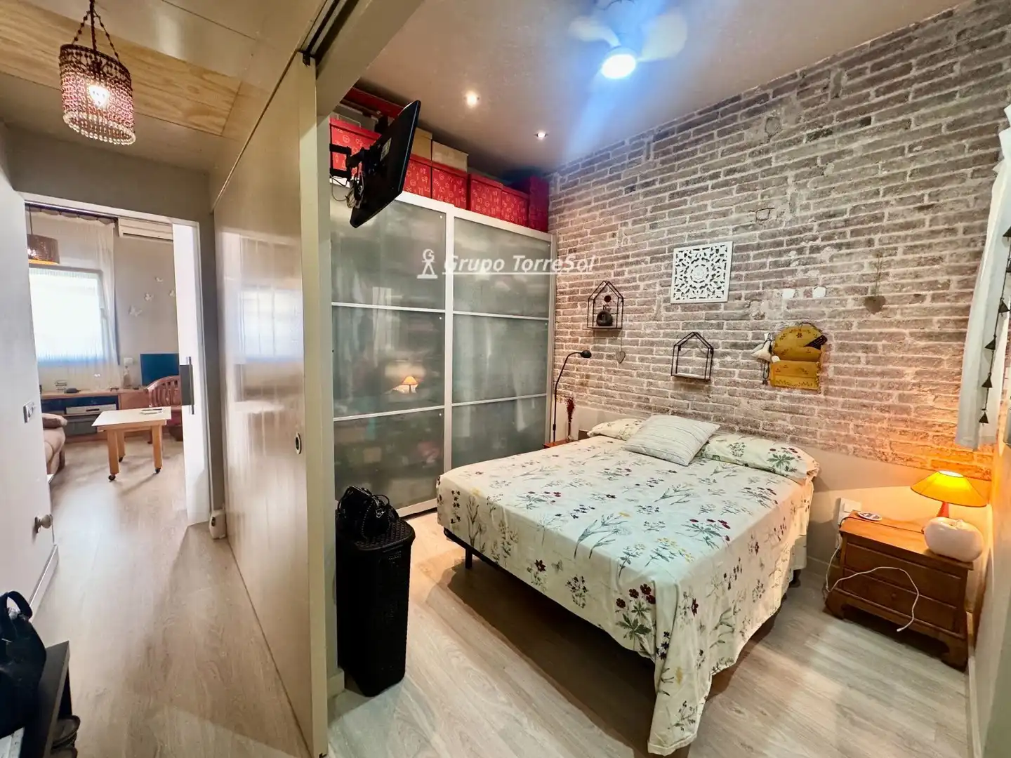 Bedroom of Flat for sale in Barcelona  with Air Conditioner, Heating and Terrace