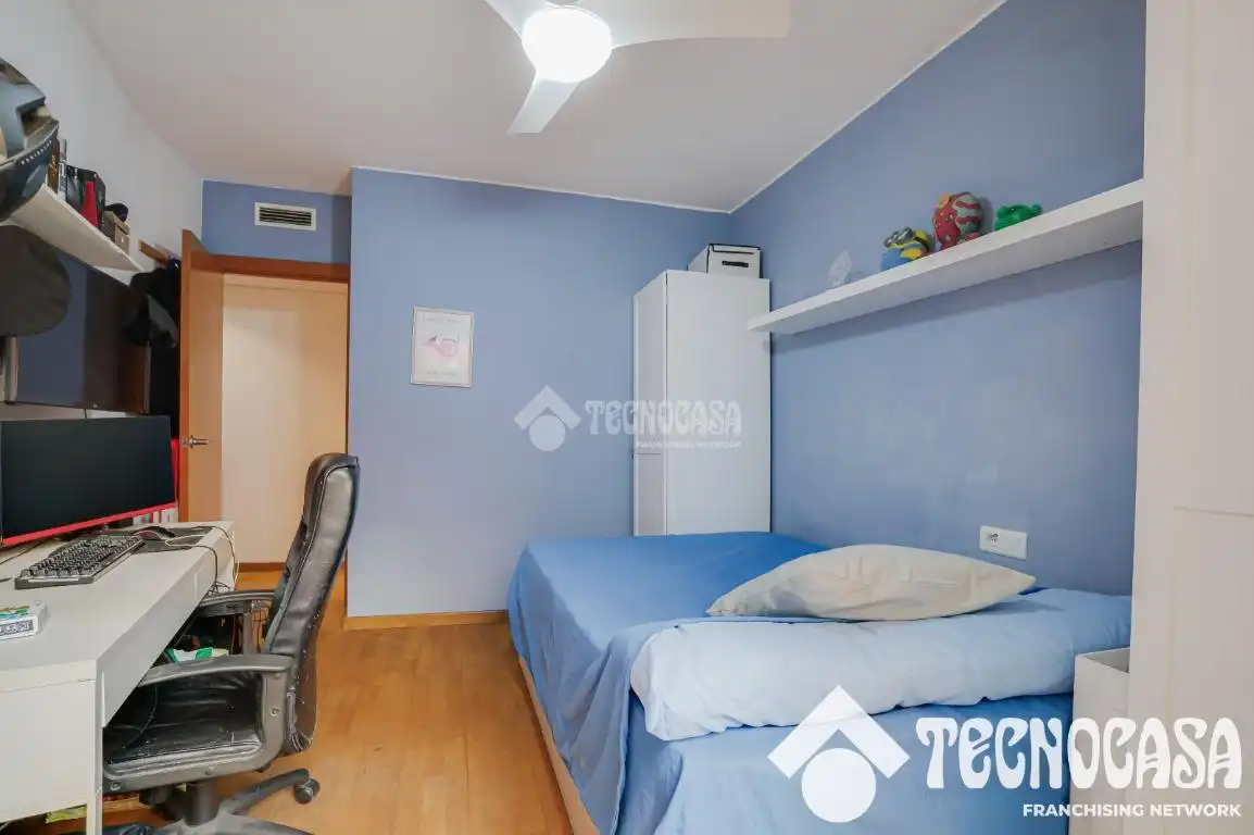Habitación de Piso en venta en Rubí con Aire acondicionado, Calefacción y Parquet