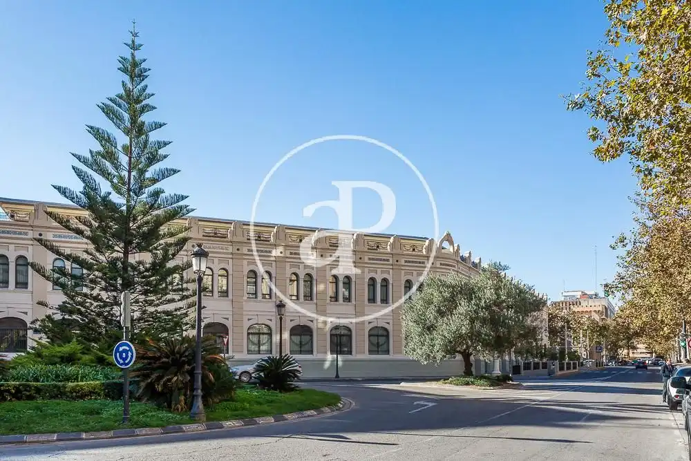 Flat for rent in Carrer de Xile, Mestalla