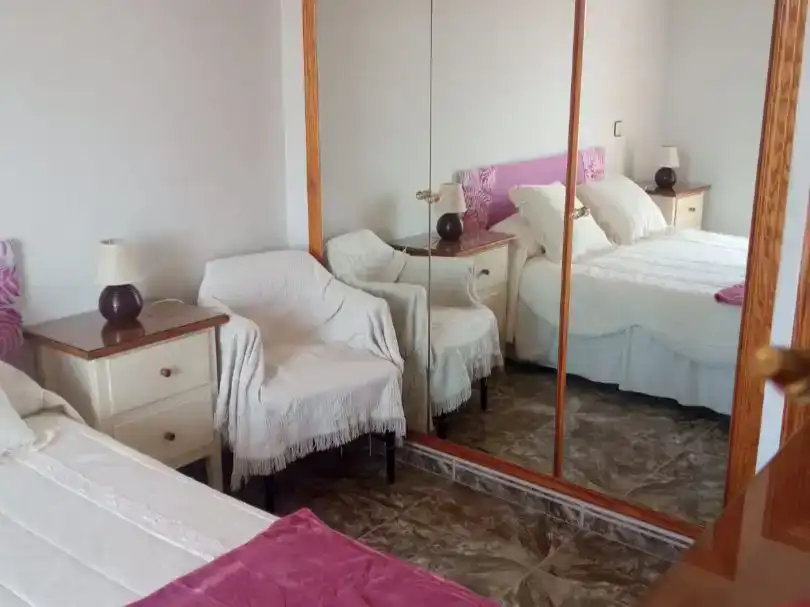 Habitación de Piso en venta en La Iglesuela del Tiétar con Trastero, Piscina y Amueblado
