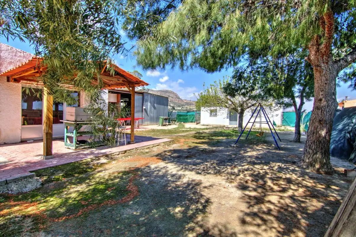 Jardí de Casa o xalet en venda en Alicante / Alacant amb Aire condicionat, Calefacció i Jardí privat