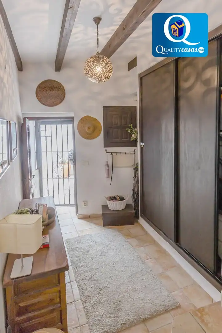 Maisonette zum Verkauf in Alicante / Alacant mit Klimaanlage, Heizung und Terrasse