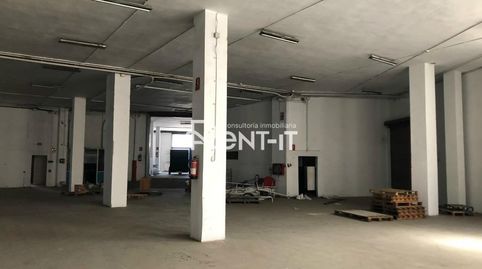 Foto 4 von Fabrikhallen zur Miete in Centre, Sant Boi de Llobregat