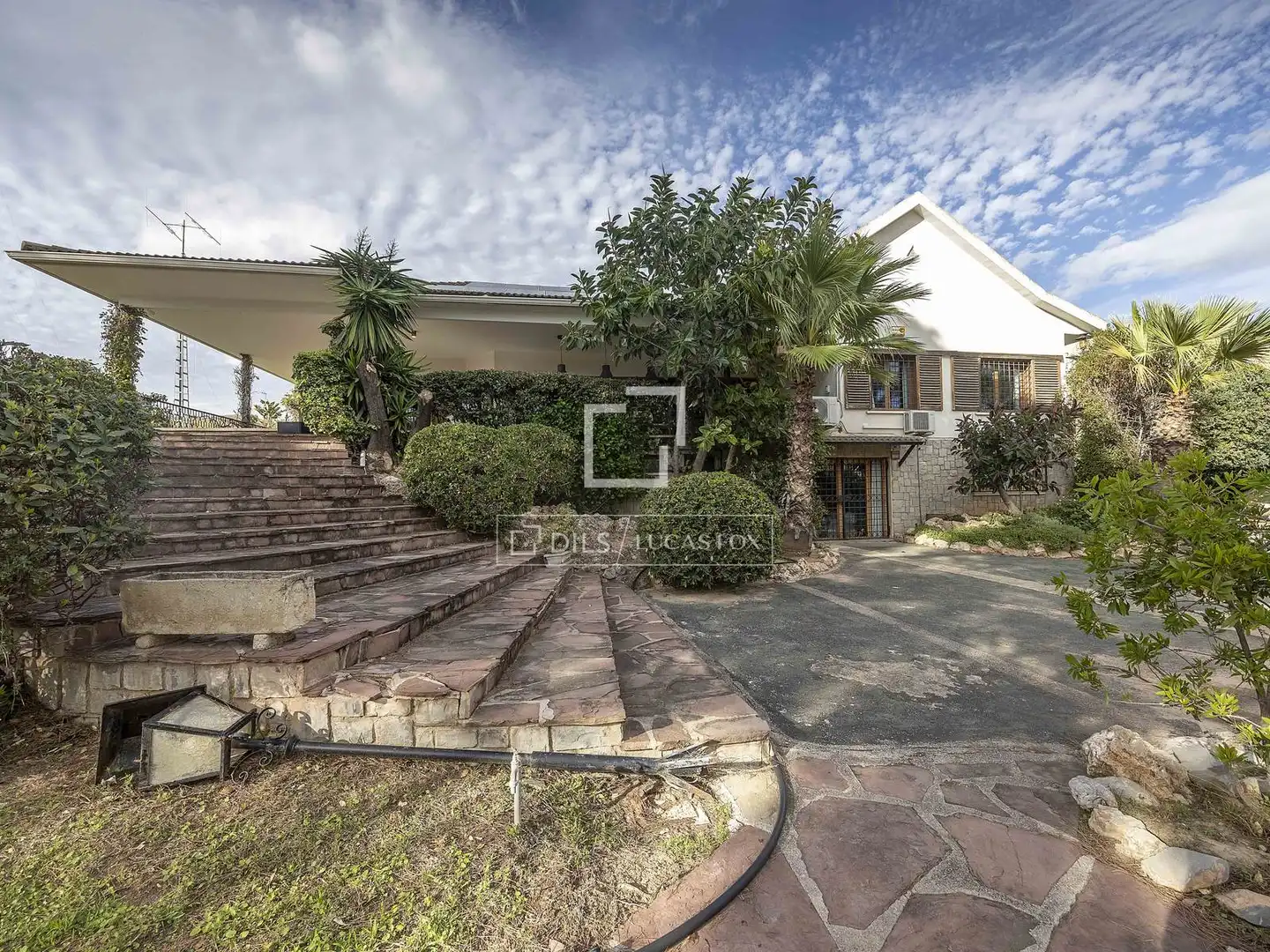 Vista exterior de Casa o chalet en venta en Paterna con Calefacción, Jardín privado y Terraza