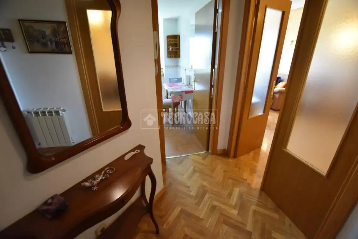 Bedroom of Flat for sale in Getafe  with Air Conditioner, Heating and Parquet flooring