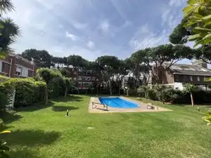 Jardí de Casa o xalet de lloguer en Gavà amb Aire condicionat, Calefacció i Jardí privat