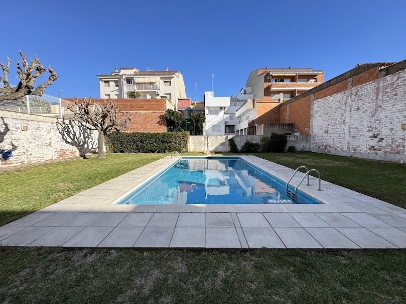 Swimming pool of Flat for sale in Malgrat de Mar  with Heating, Private garden and Swimming Pool