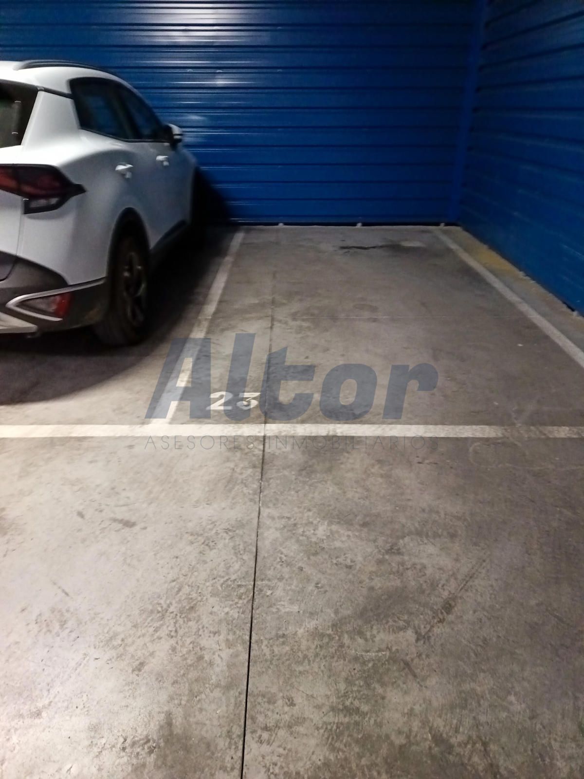 Aparcament de Garatge en venda en  Madrid Capital