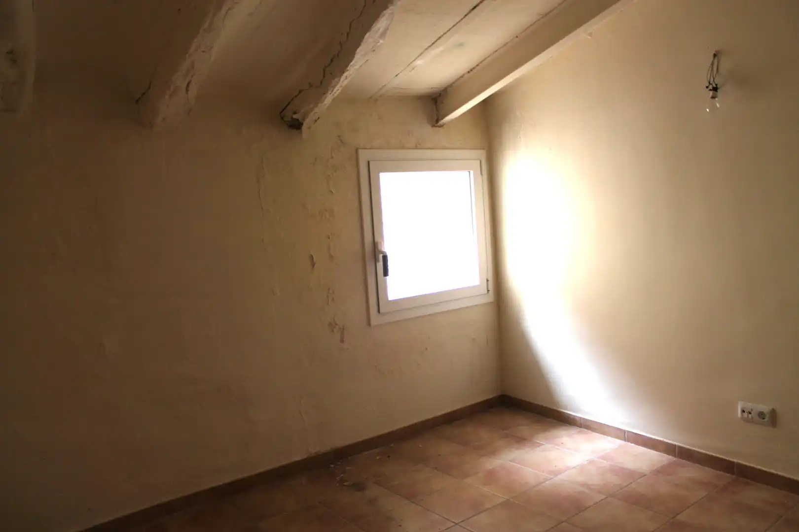 Casa adosada en venda en Salomó amb Balcó i Alarma