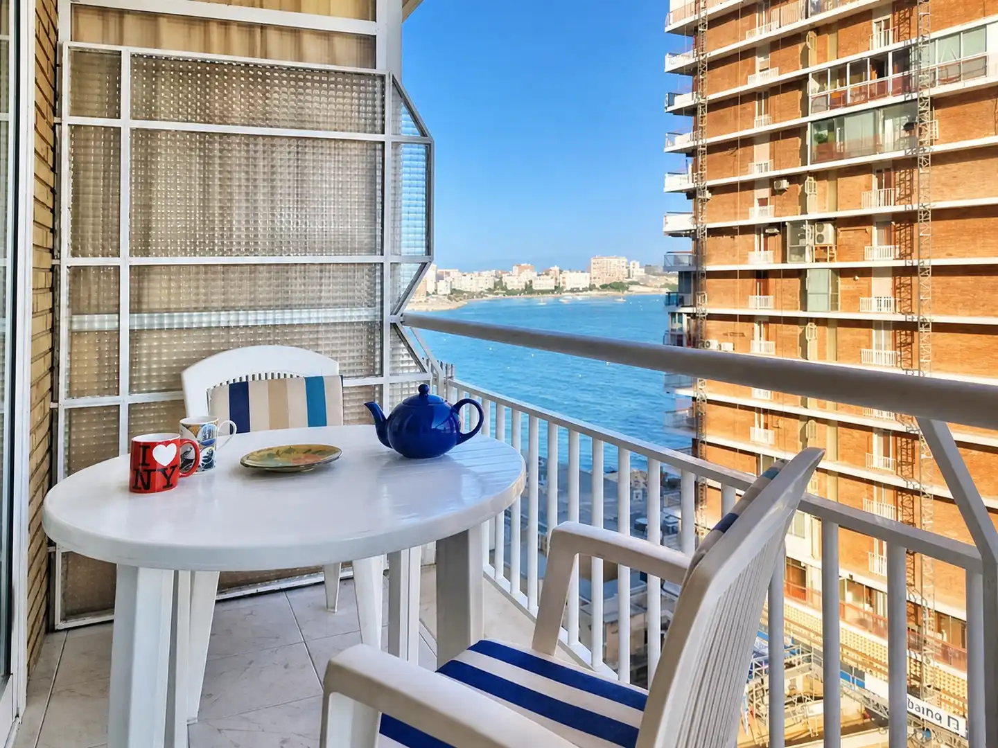 Terrasse von Wohnung zur Miete in Alicante / Alacant mit Möbliert