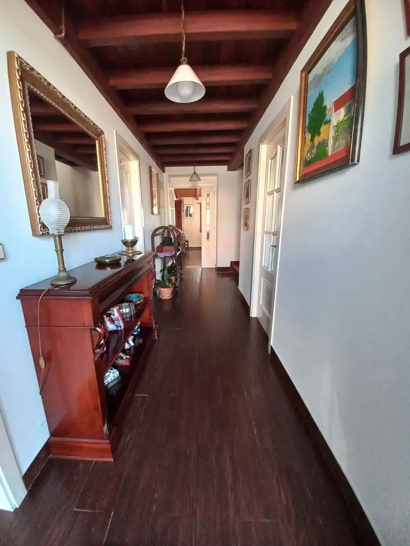 Casa o xalet en venda en Oleiros amb Parquet, Terrassa i Traster