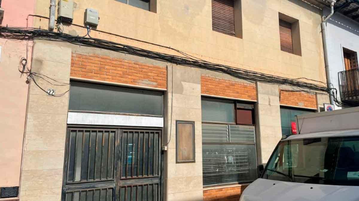 Exterior view of Premises for sale in La Pobla Llarga